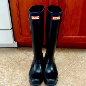 Hunter boots. Original glossy tall